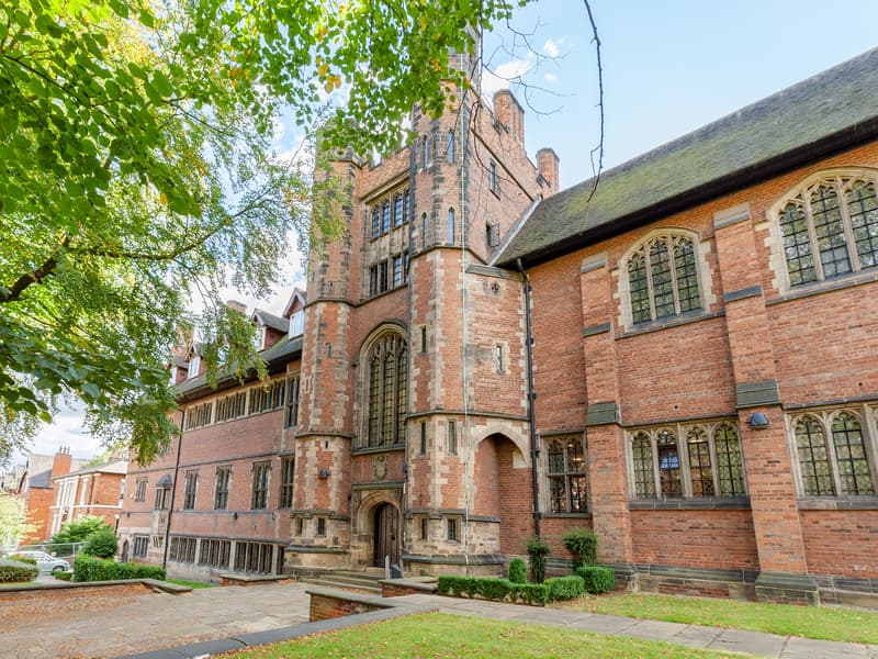 The Priory, Leeds image 23