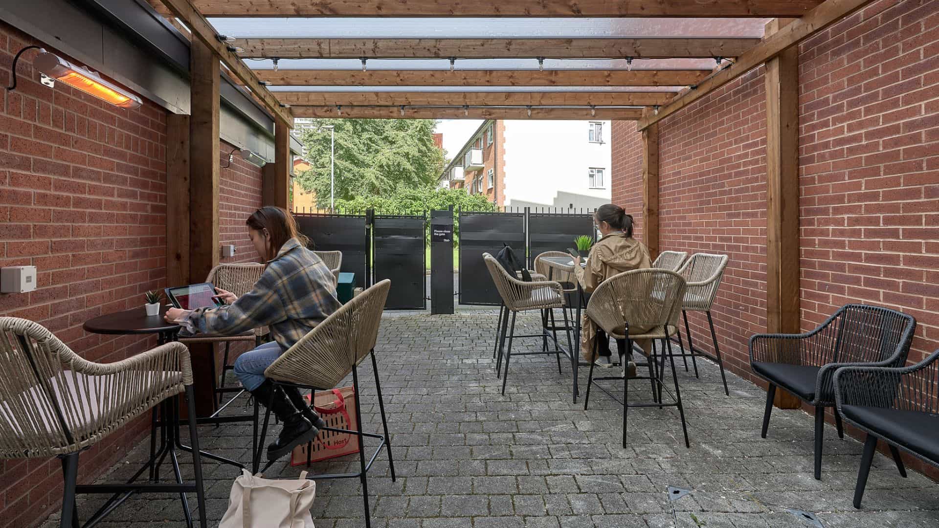 Cavendish Place, Manchester image 9