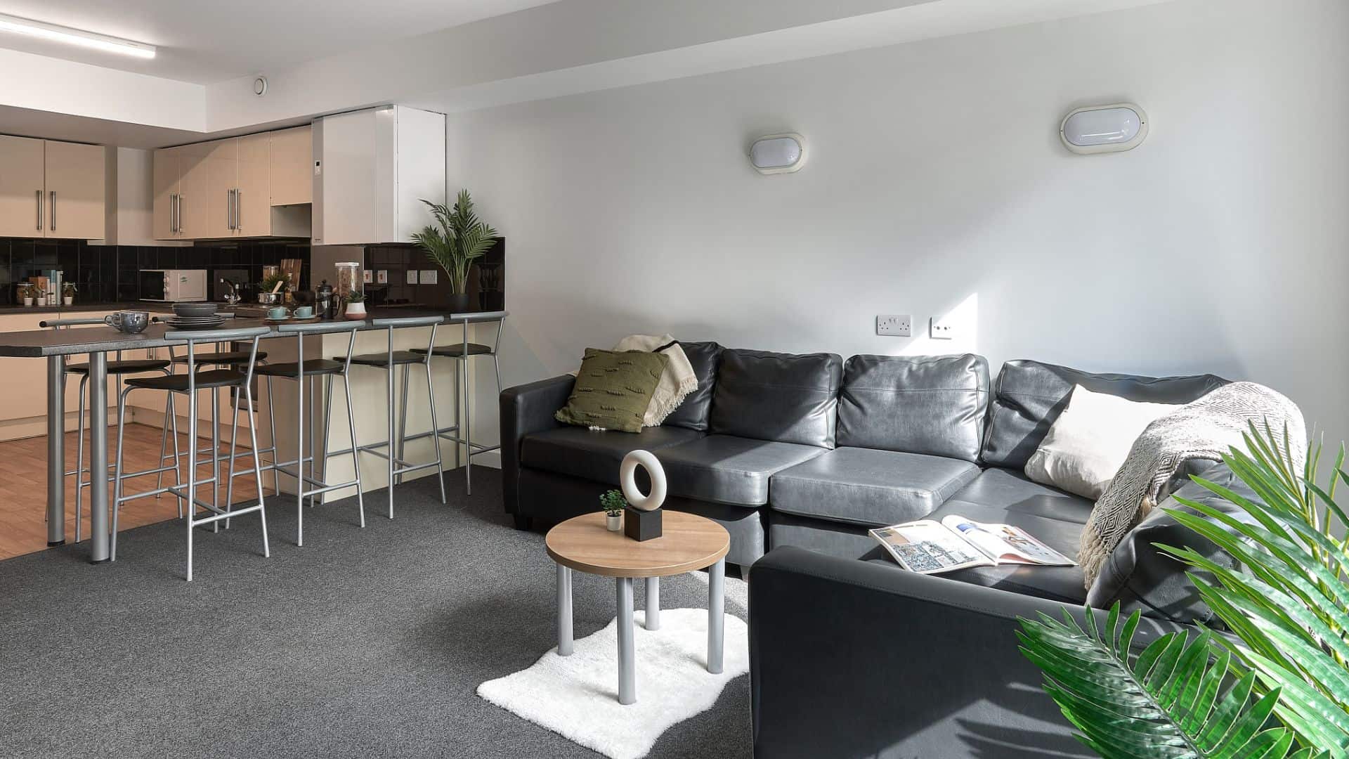 Cavendish Place, Manchester image 8