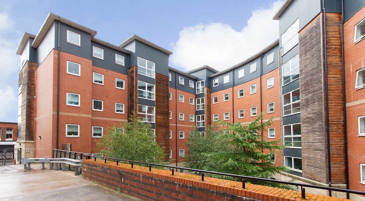 Canalside, Birmingham image 39