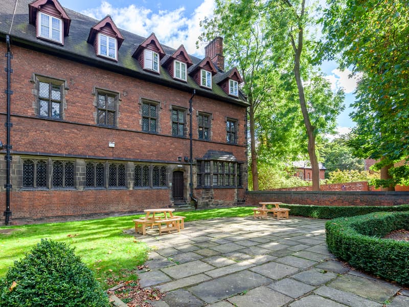 The Priory, Leeds image 22