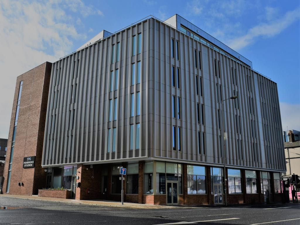Pembroke Studio, Liverpool image 18