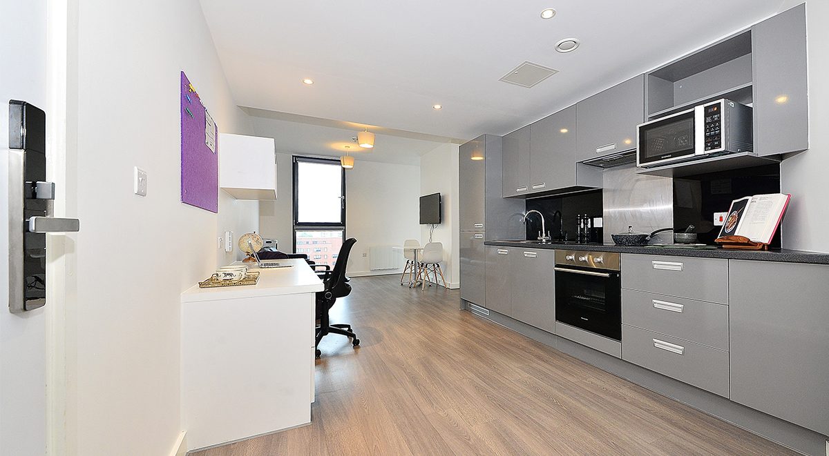 88 Bromsgrove House, Birmingham image 13