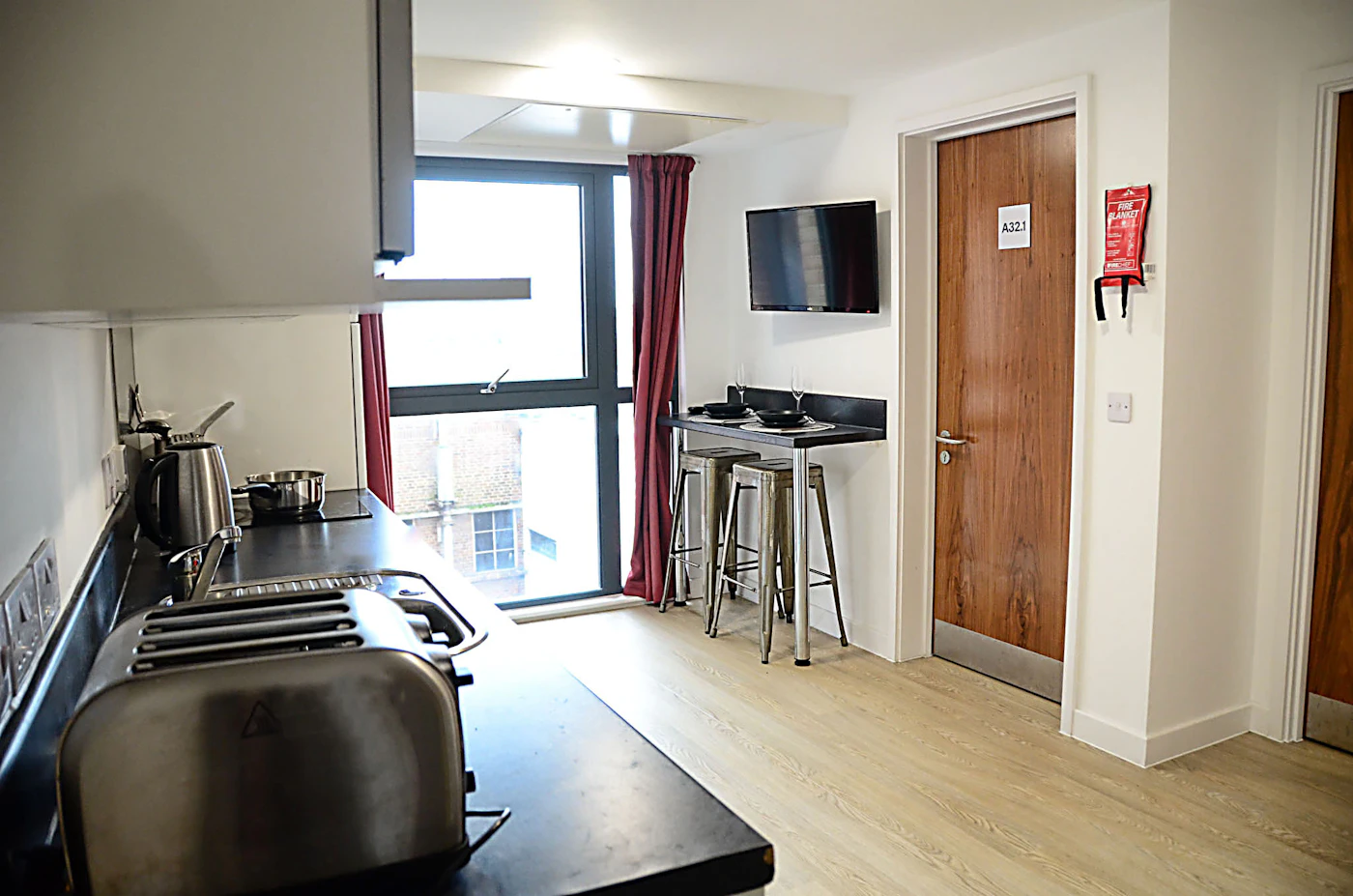Vincent Place, Southampton image 9