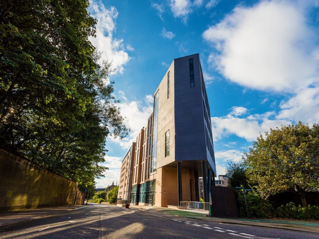 Bridge House, Glasgow image 10