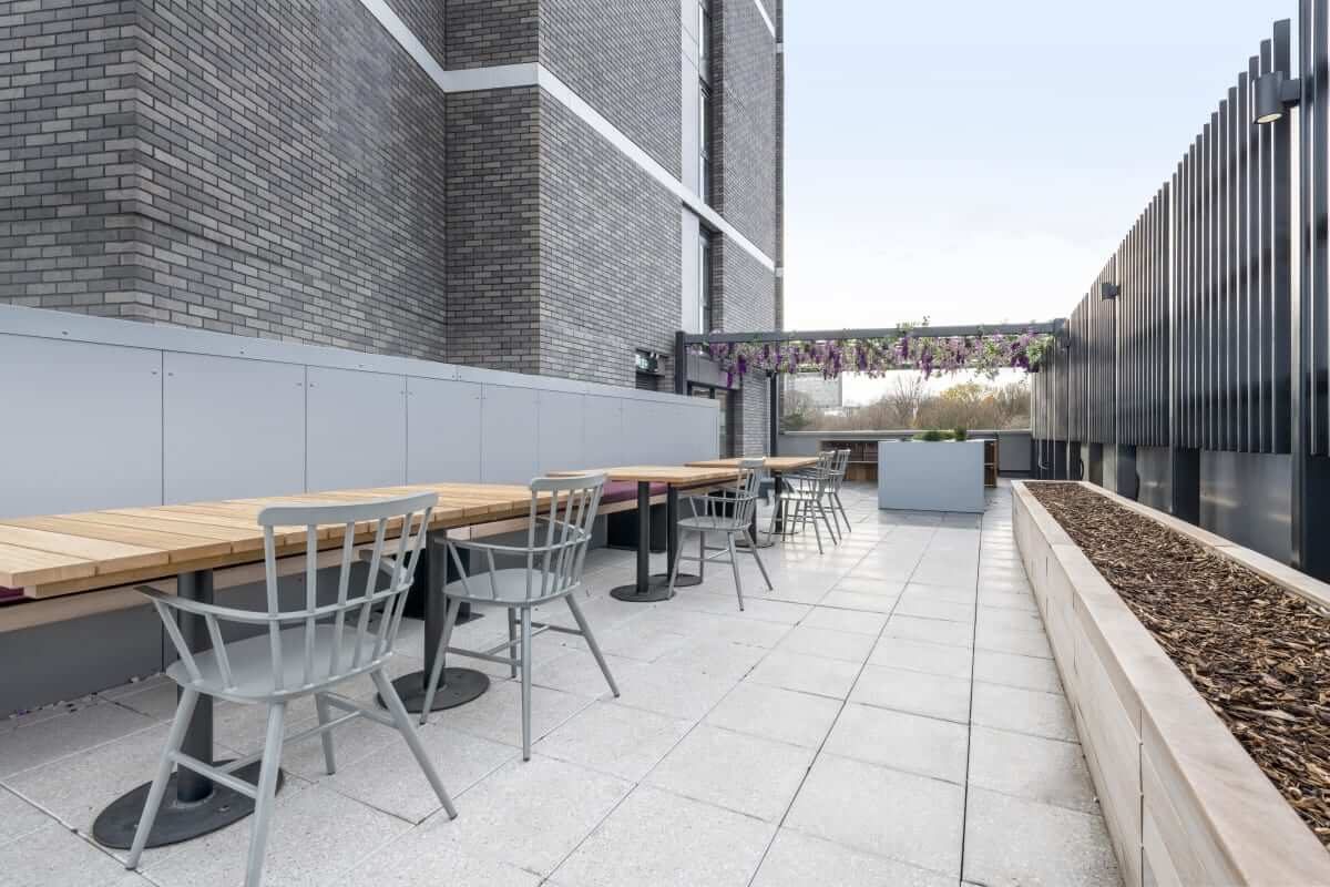 Hillside House, Sheffield image 10
