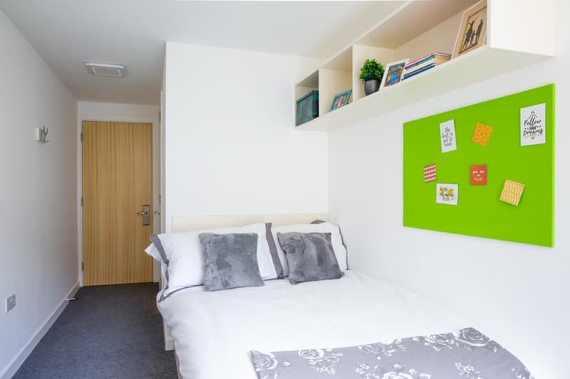 Harbour Court, Bristol