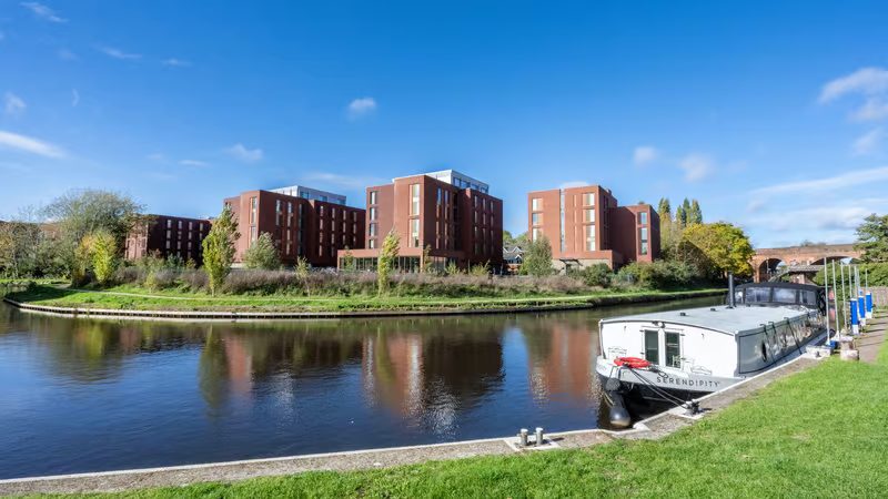 Bankside Student Living, Guildford image 27