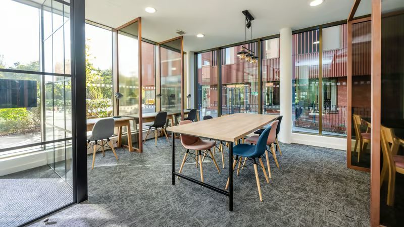 Bankside Student Living, Guildford image 34