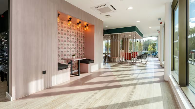 Bankside Student Living, Guildford image 13