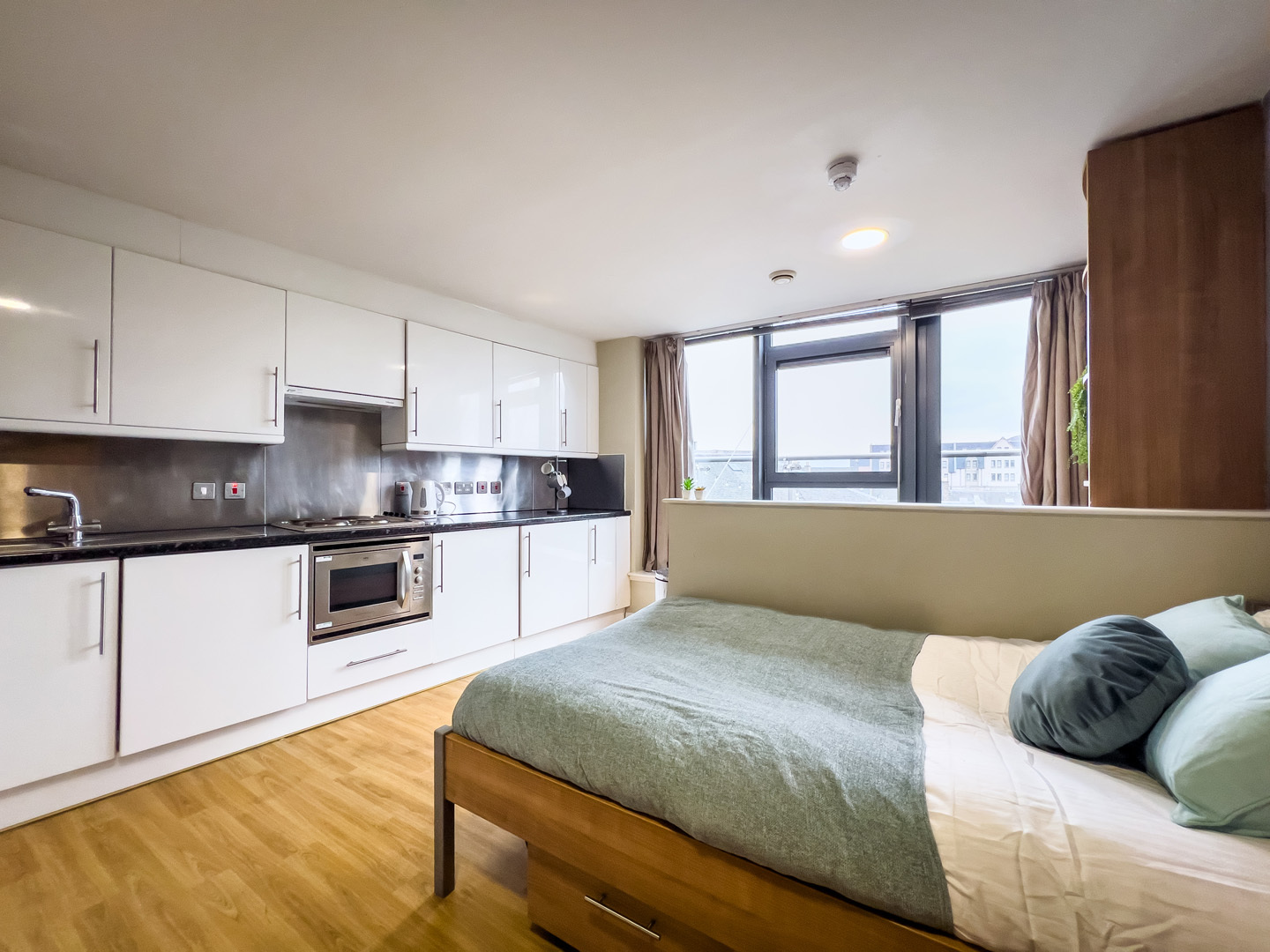 Lady Nicolson Court, Edinburgh image 4
