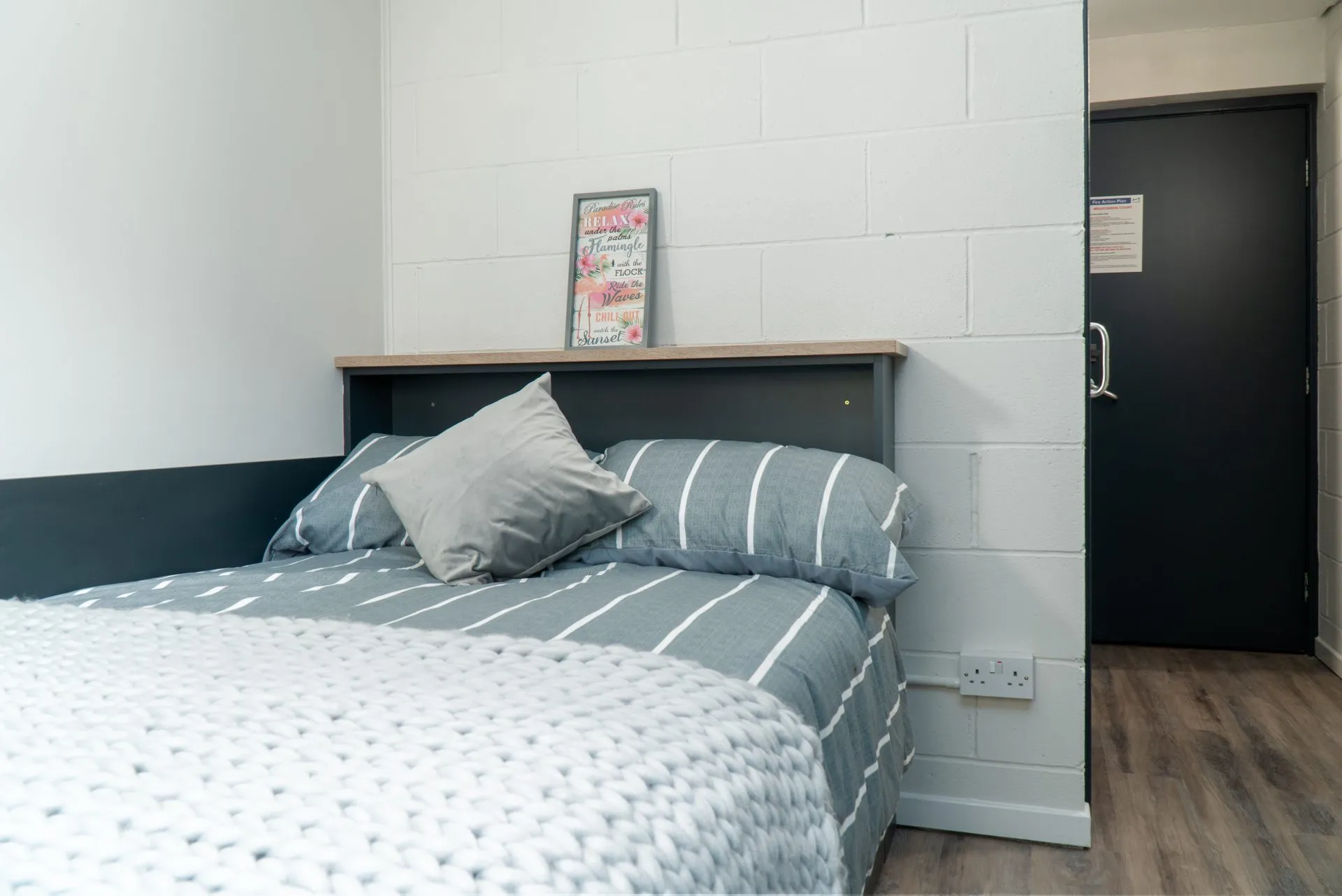 Meadowside Court, Dundee image 3