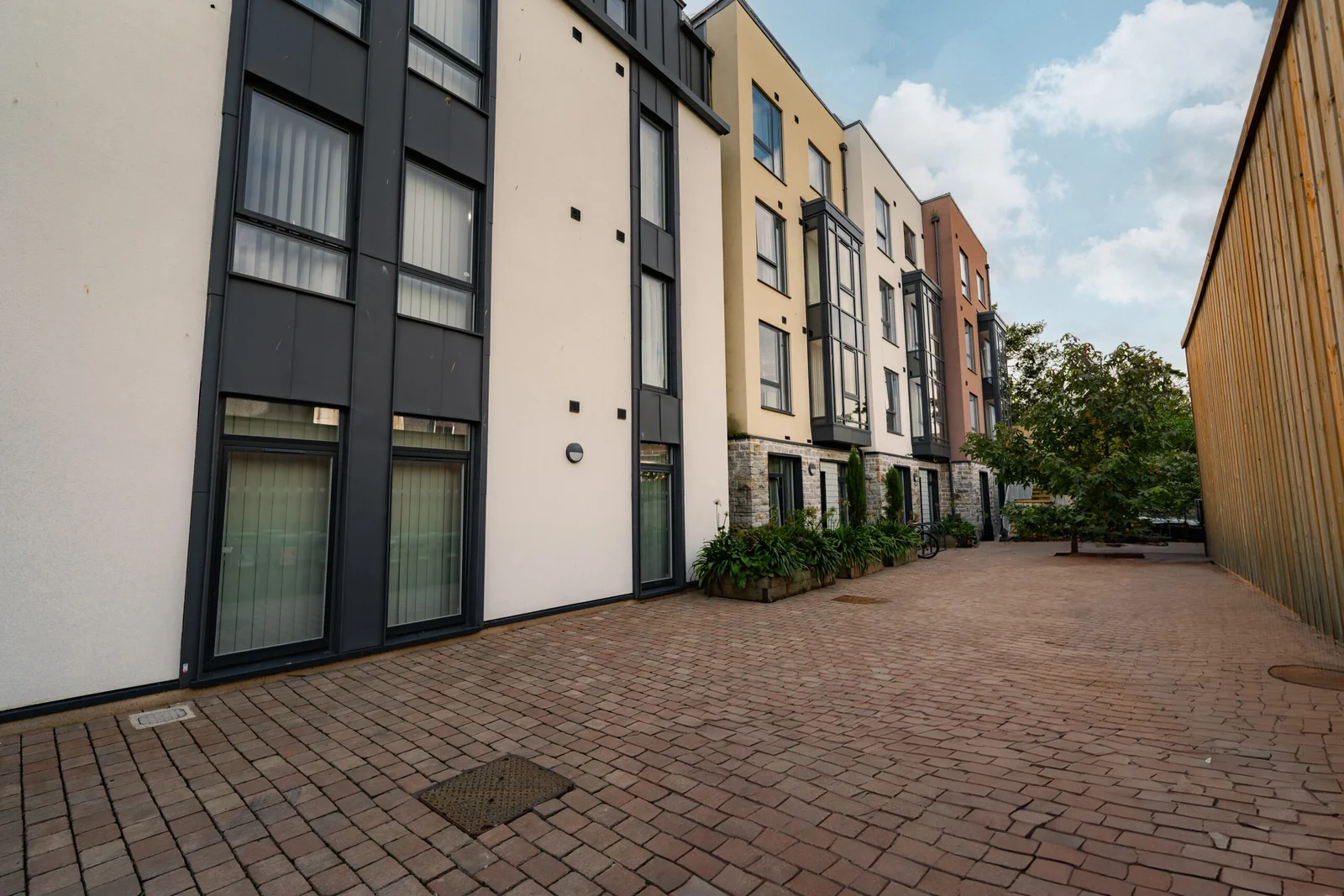 Hydrogen, Falmouth image 17