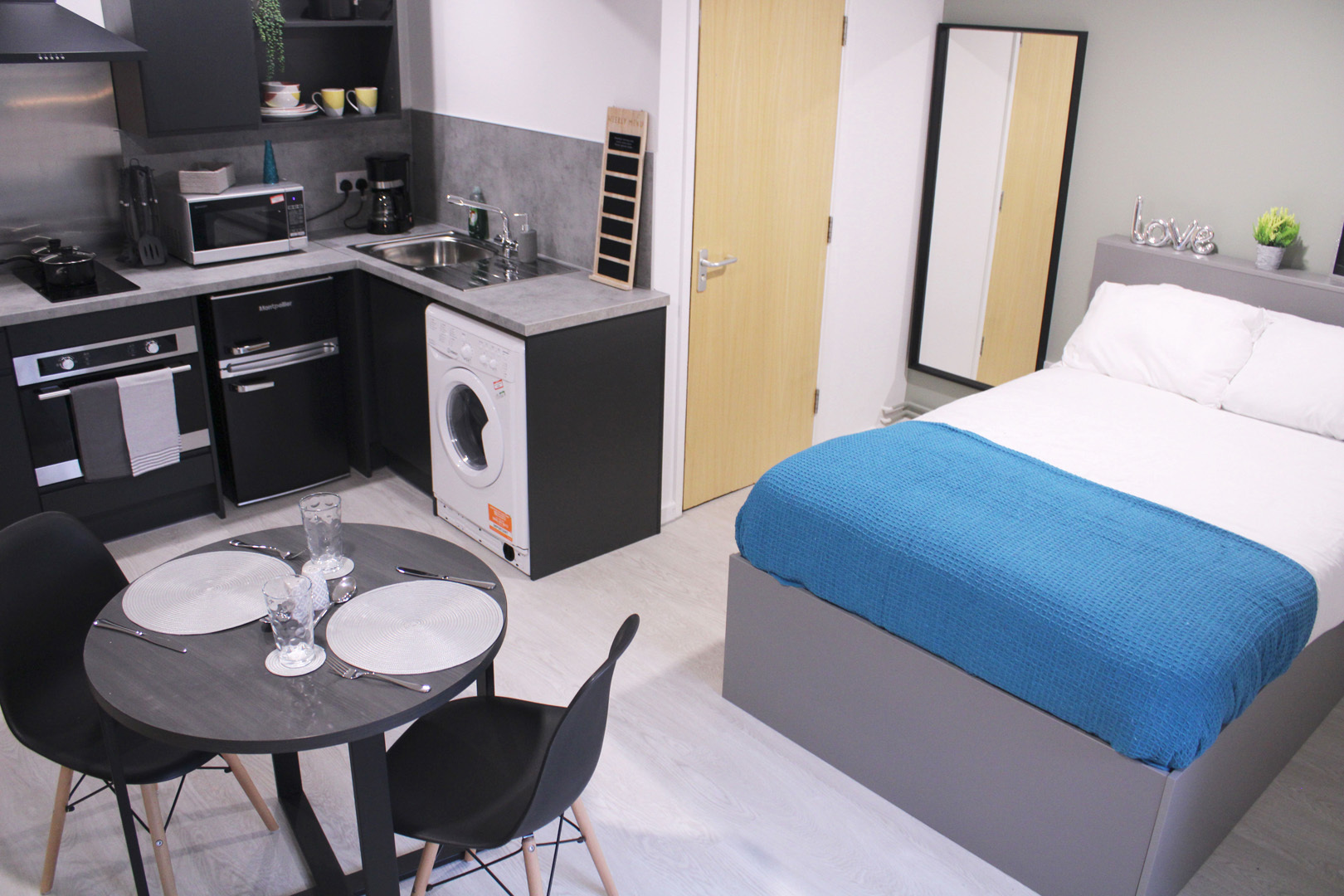 Queens Court, Leicester