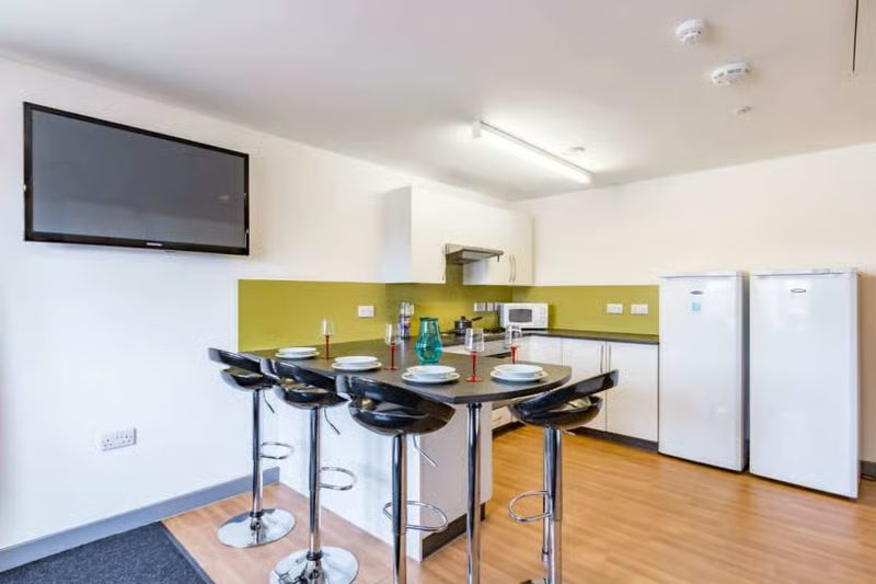 Russell View, Nottingham image 16