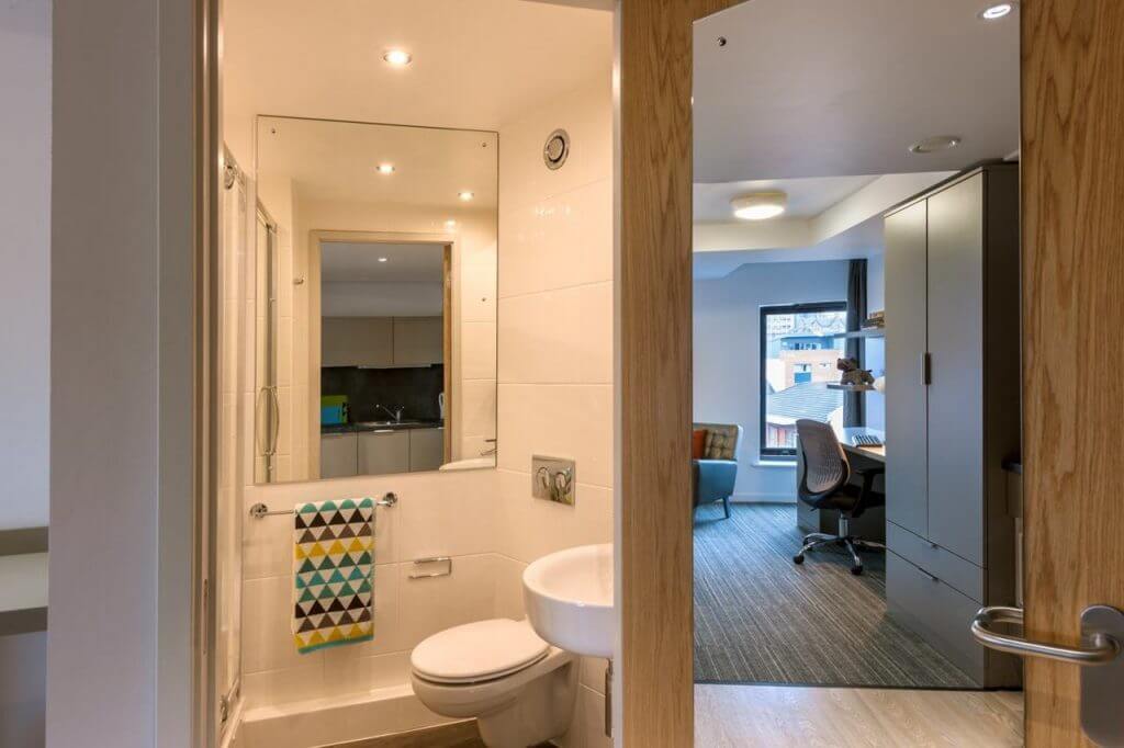 West Village, Glasgow image 16