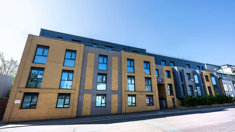 Holden Court, Brighton image 17
