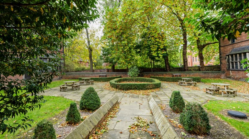 The Priory, Leeds image 28