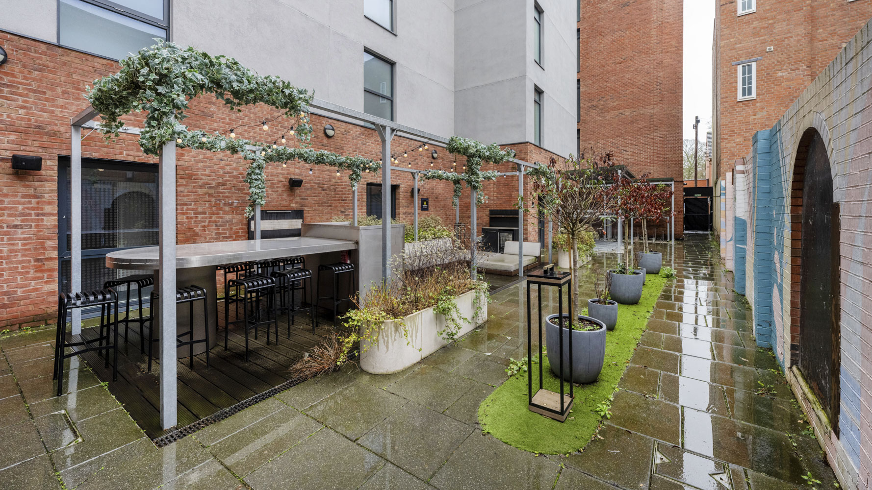 The Aspen, Leicester image 8