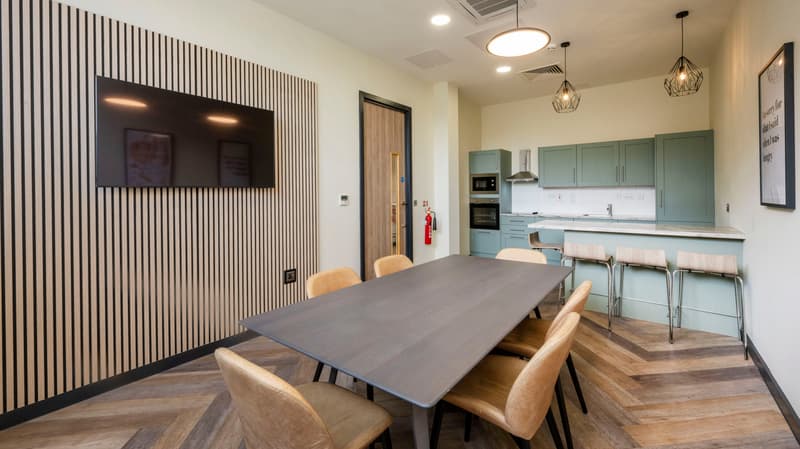 Fontenoy Apartments, Liverpool image 5