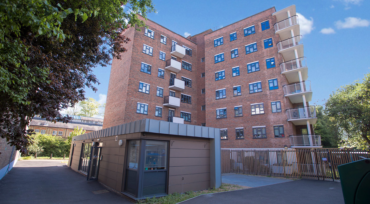Surrey Quays Landale House, London image 16