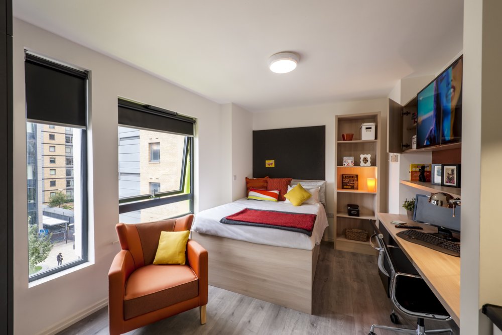 The Lyra, London image 10