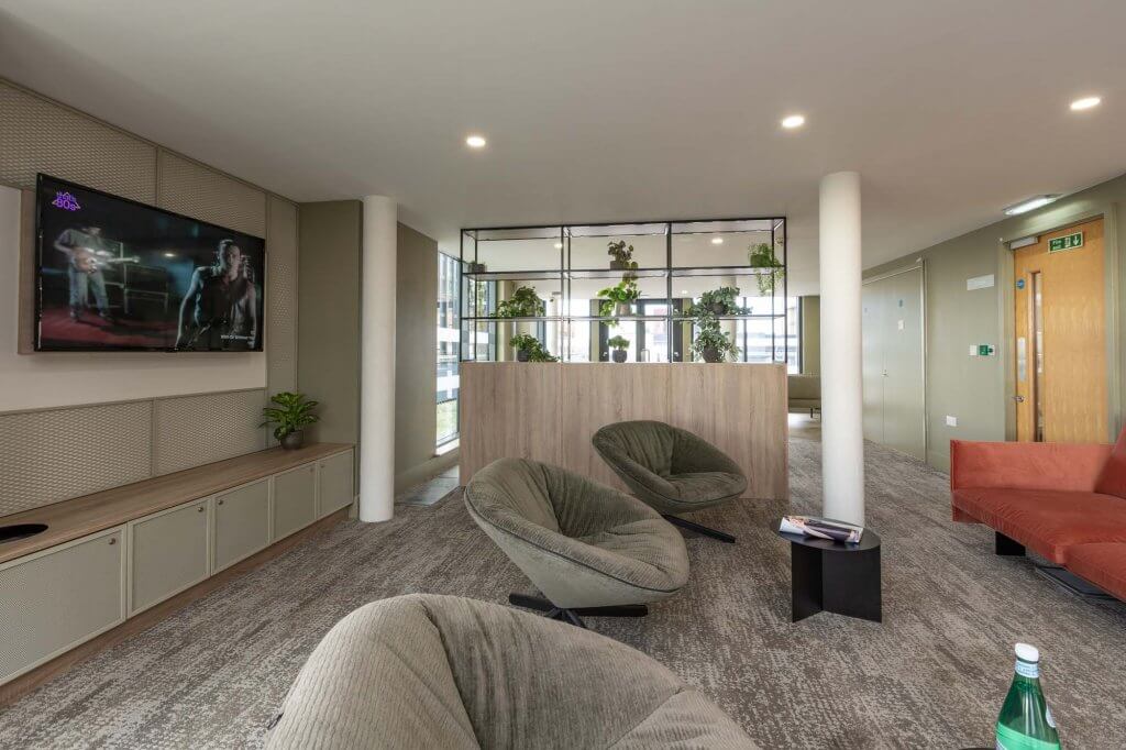 The Lyra, London image 9