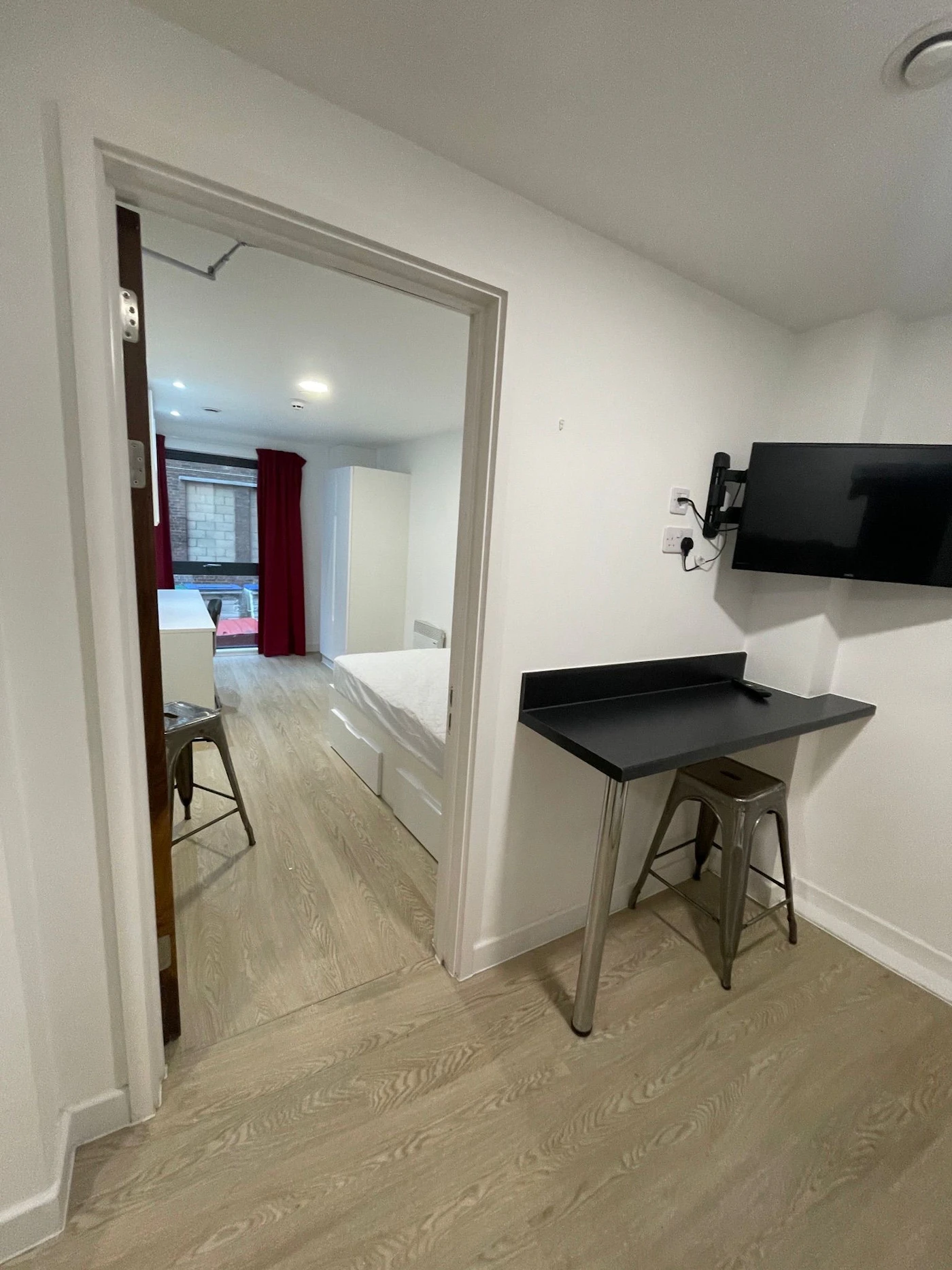 Vincent Place, Southampton image 17