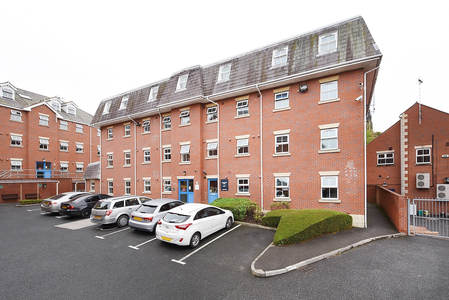 Snowdon Hall, Wrexham image 12
