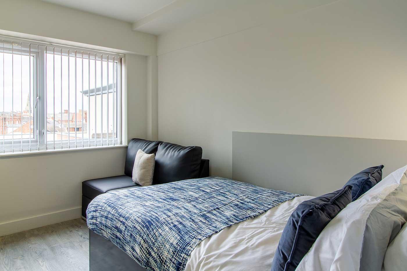Classic Ensuite ( Dover Street )