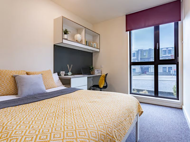 2 Bed Apartment