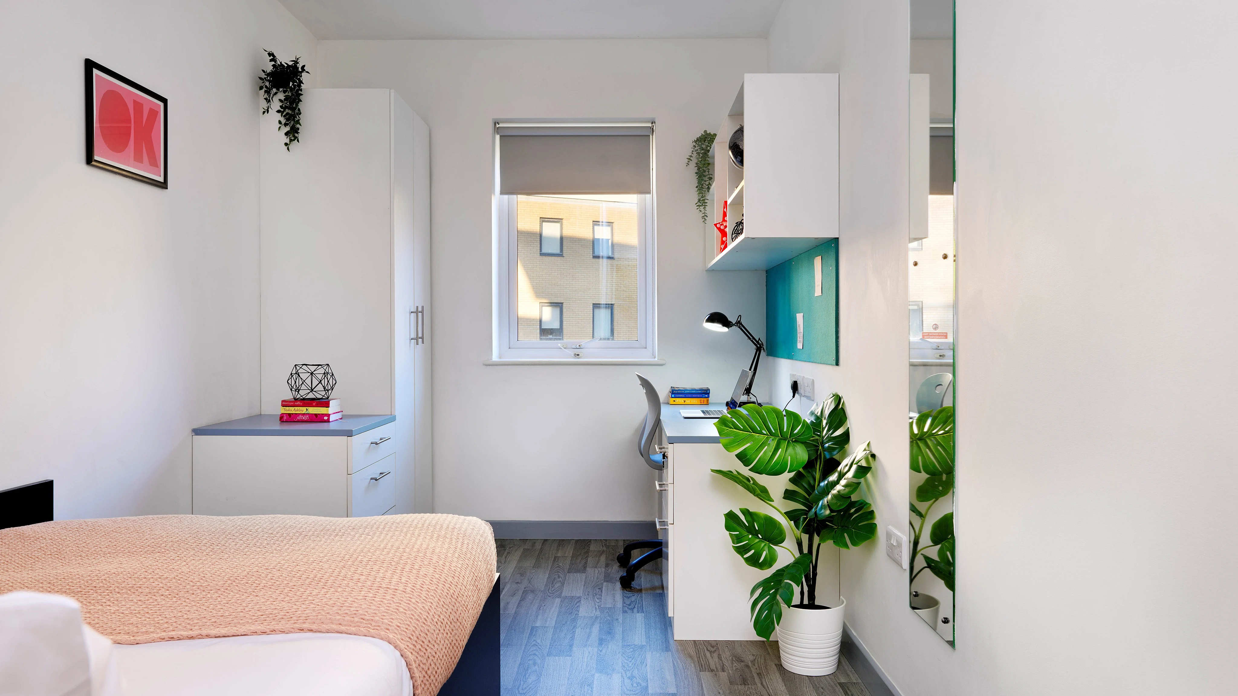 Silver Ensuite
