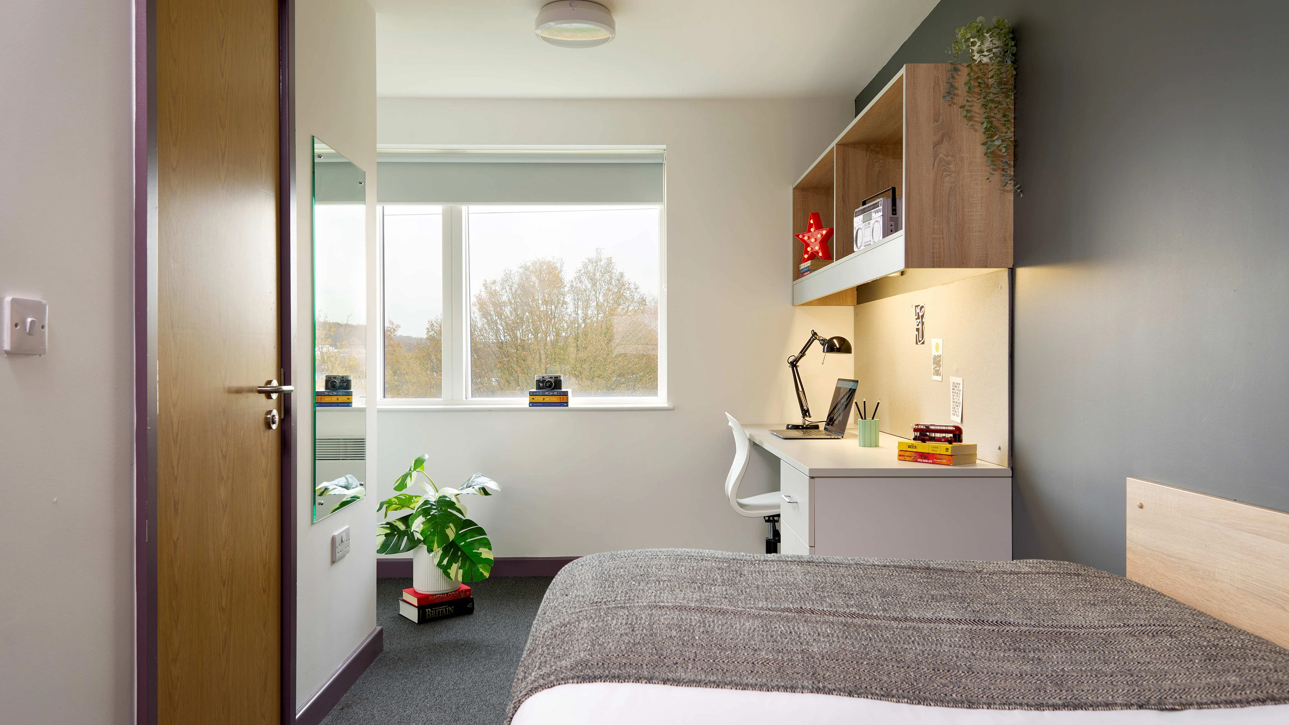 Silver Ensuite