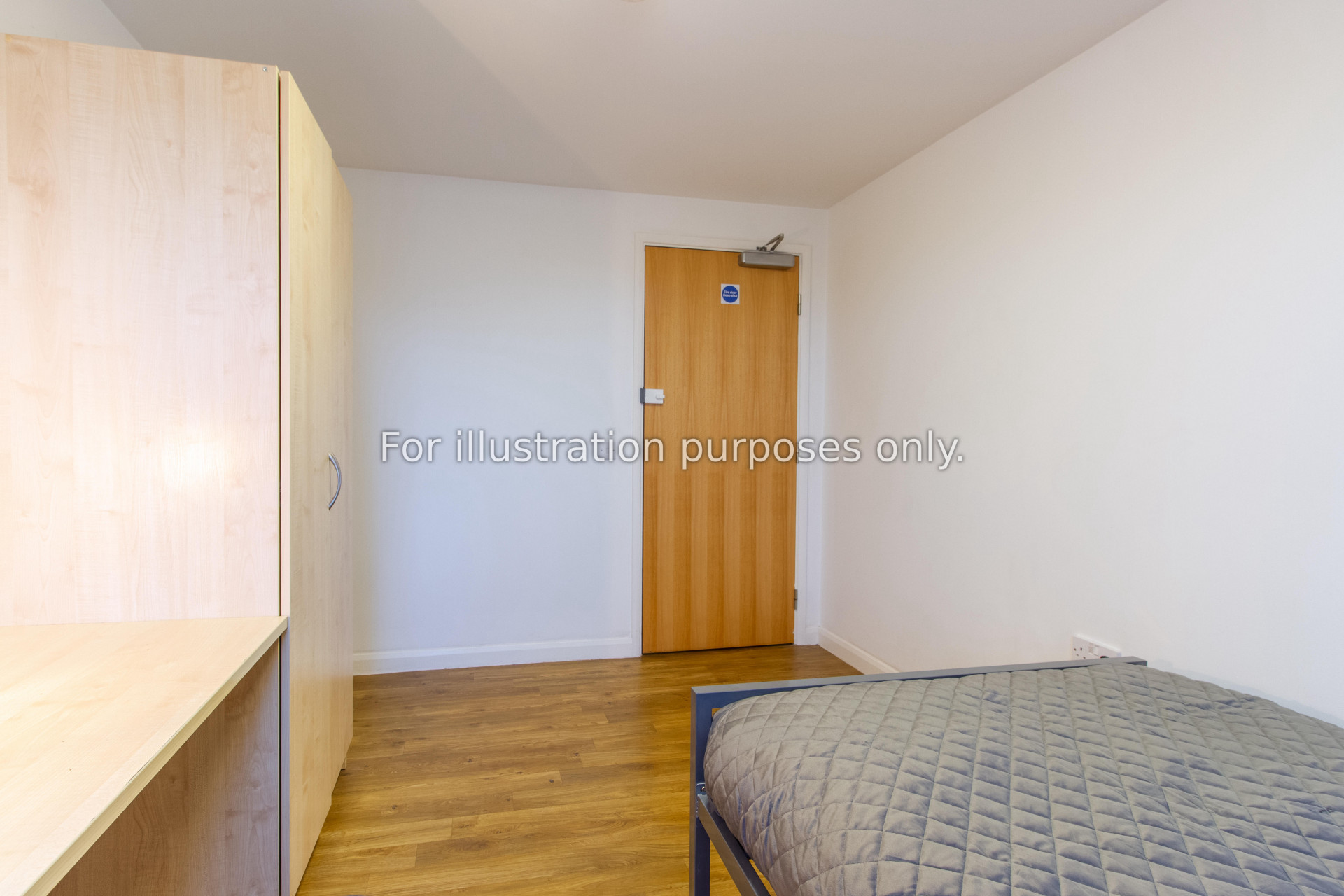 Bronze 6-7 Bed Room