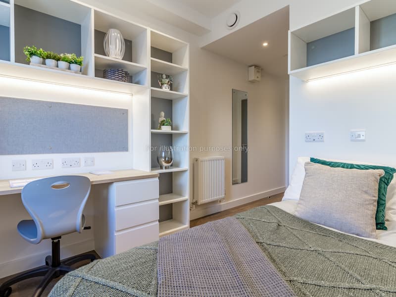 6 Bed Classic Ensuite