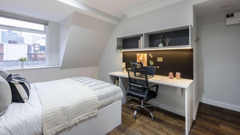 One Bed Apartment