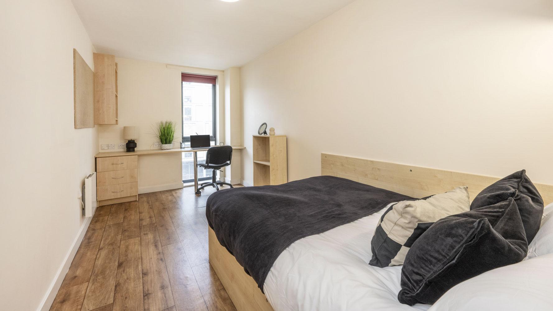 Platinum En Suite