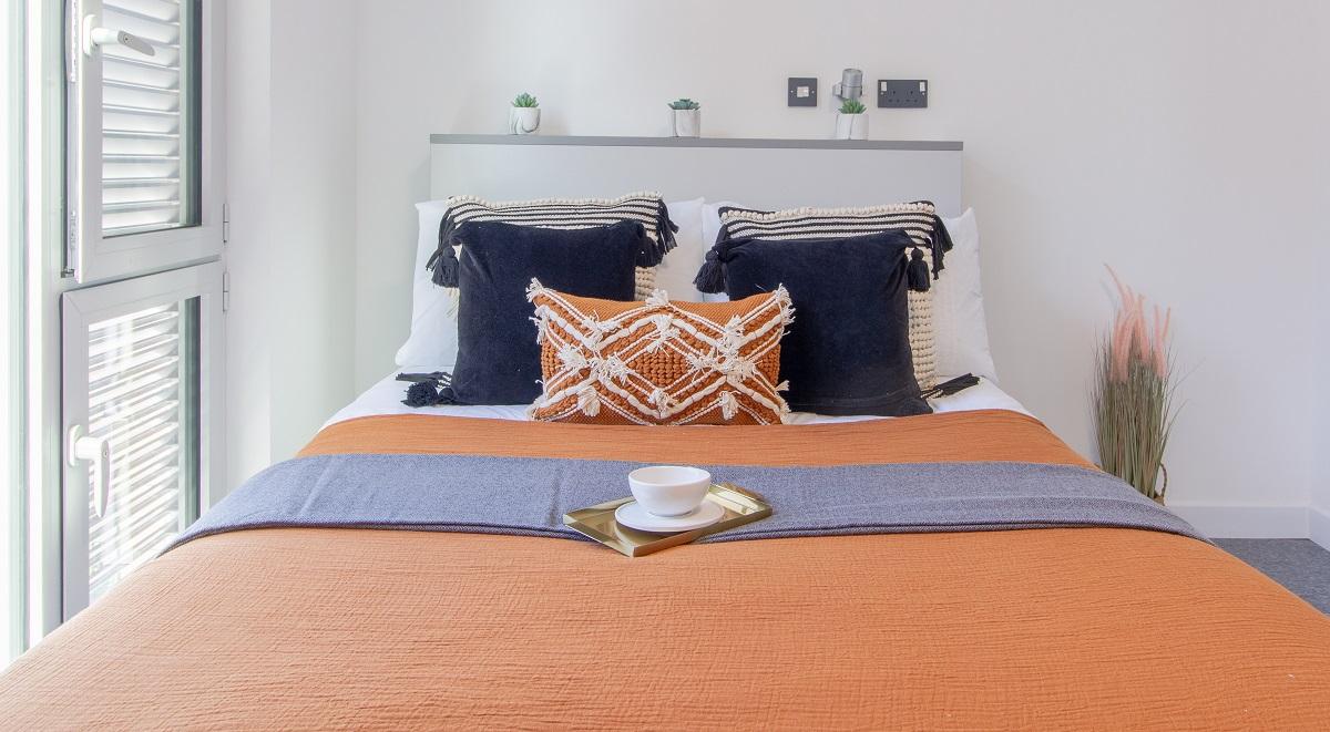 Canalview En-suite