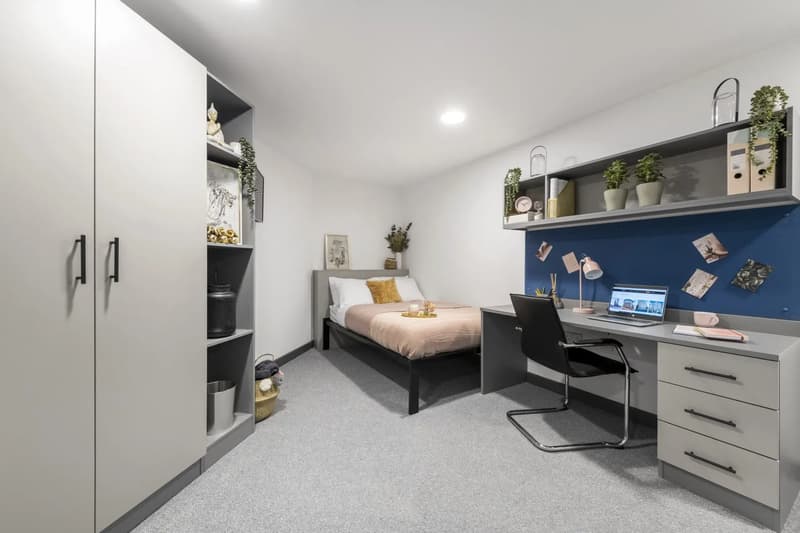 Ground Floor Bronze Studio