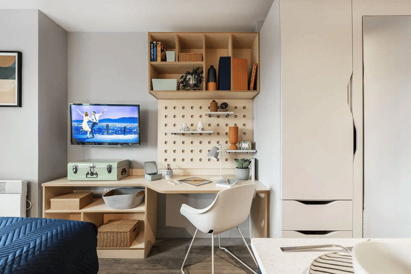 Essential Studio