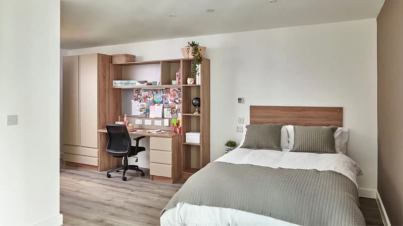 Superior Plus Ensuite