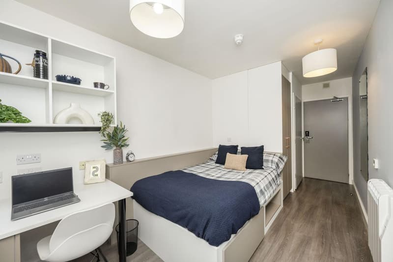 4 Bed Ensuite
