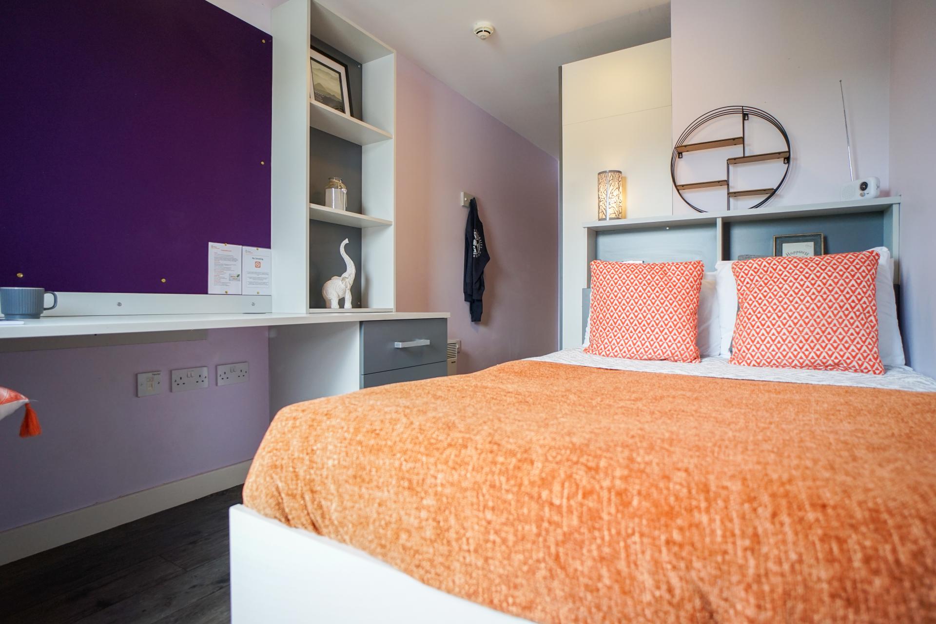 4 Bed Gold Ensuite