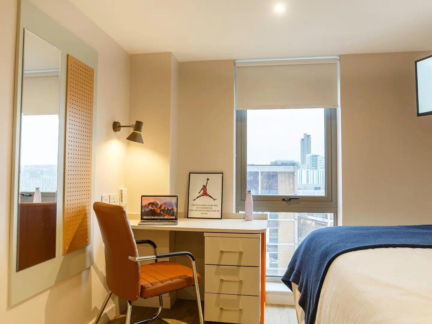 10 Bed En-suite