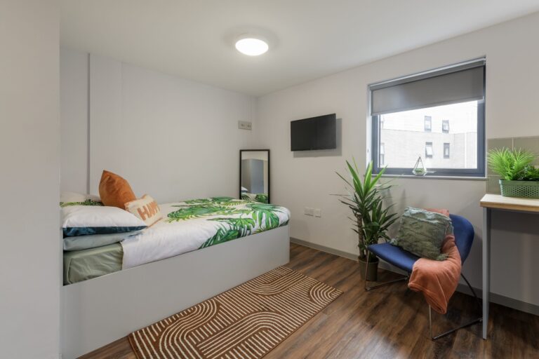 Newton Court - Premium Studio