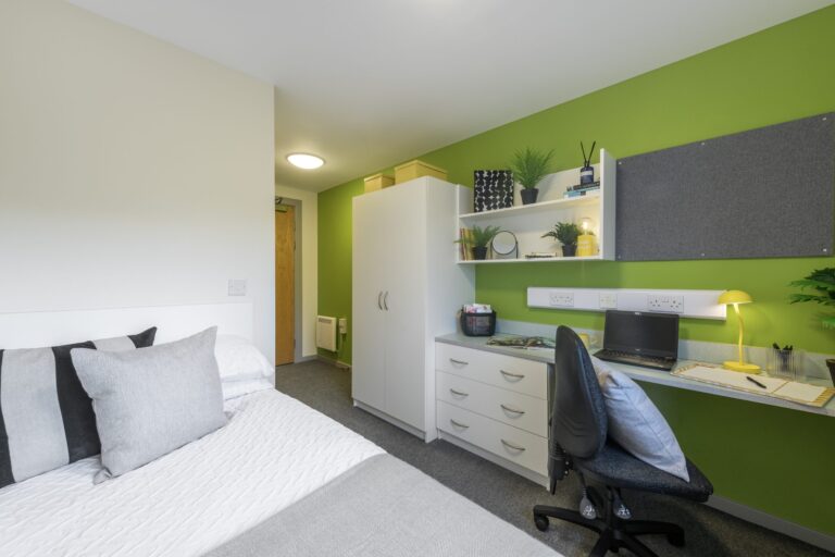 Bryson Court - Standard Ensuite