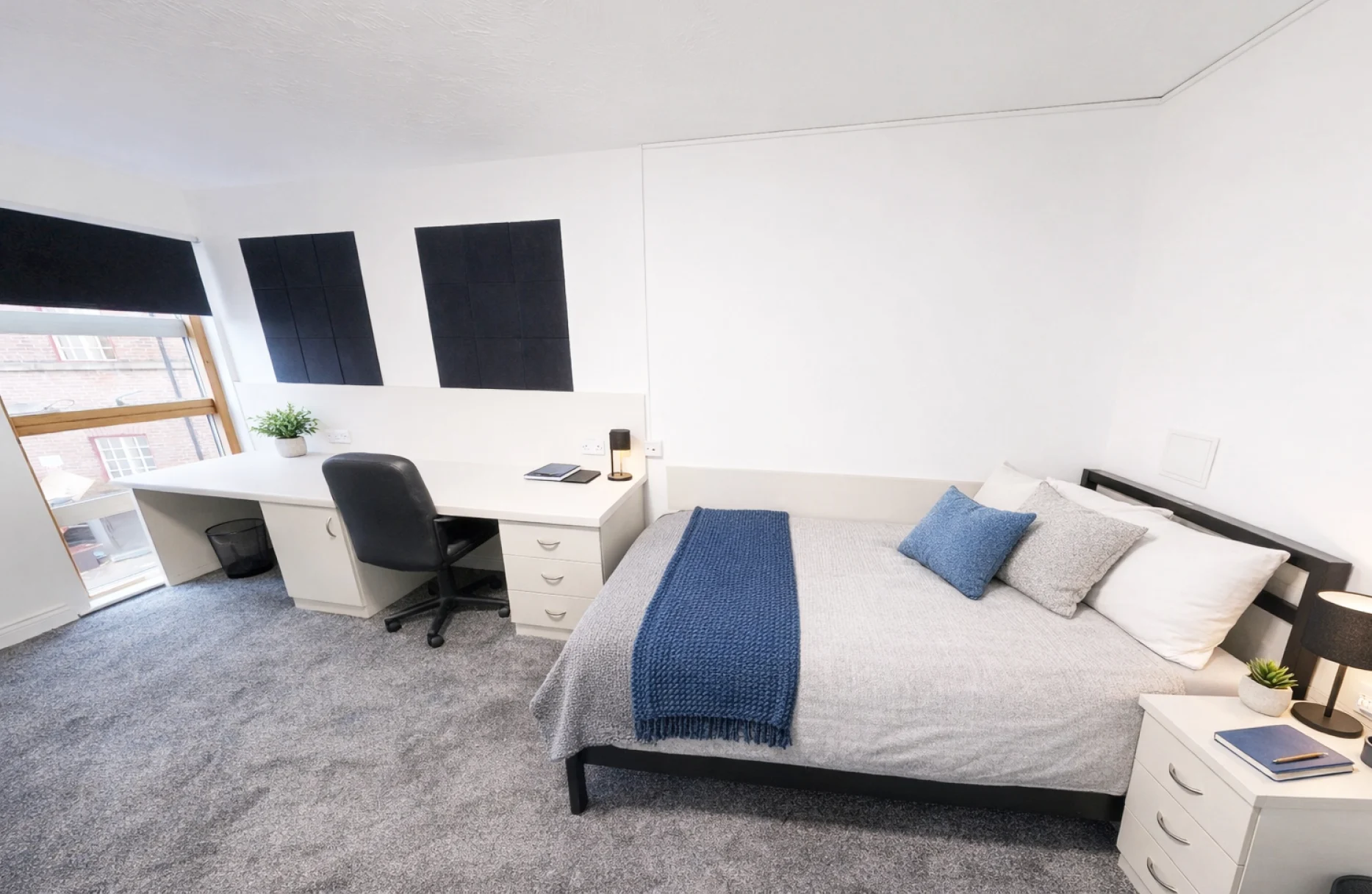 Deluxe Non Ensuite - Court