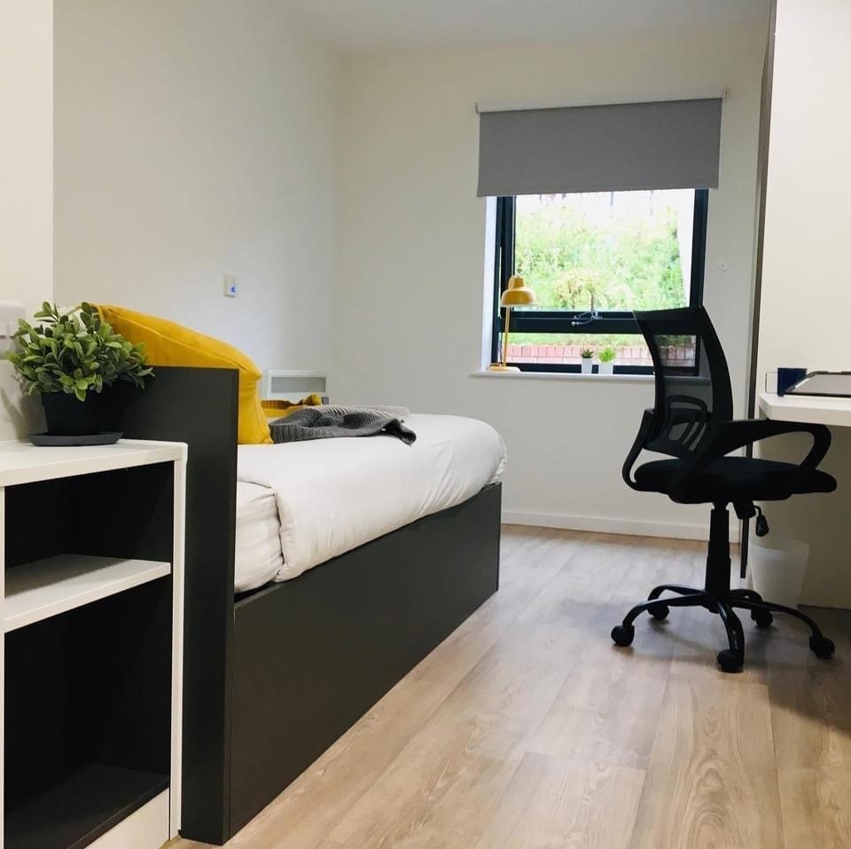 Ensuite - Waterfront