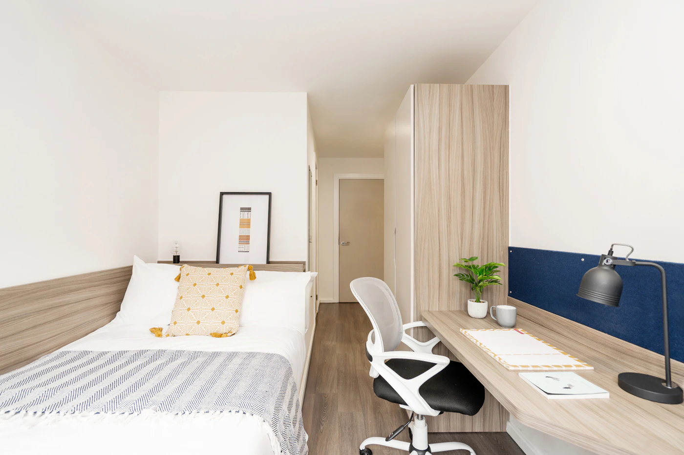 Ensuite Silver