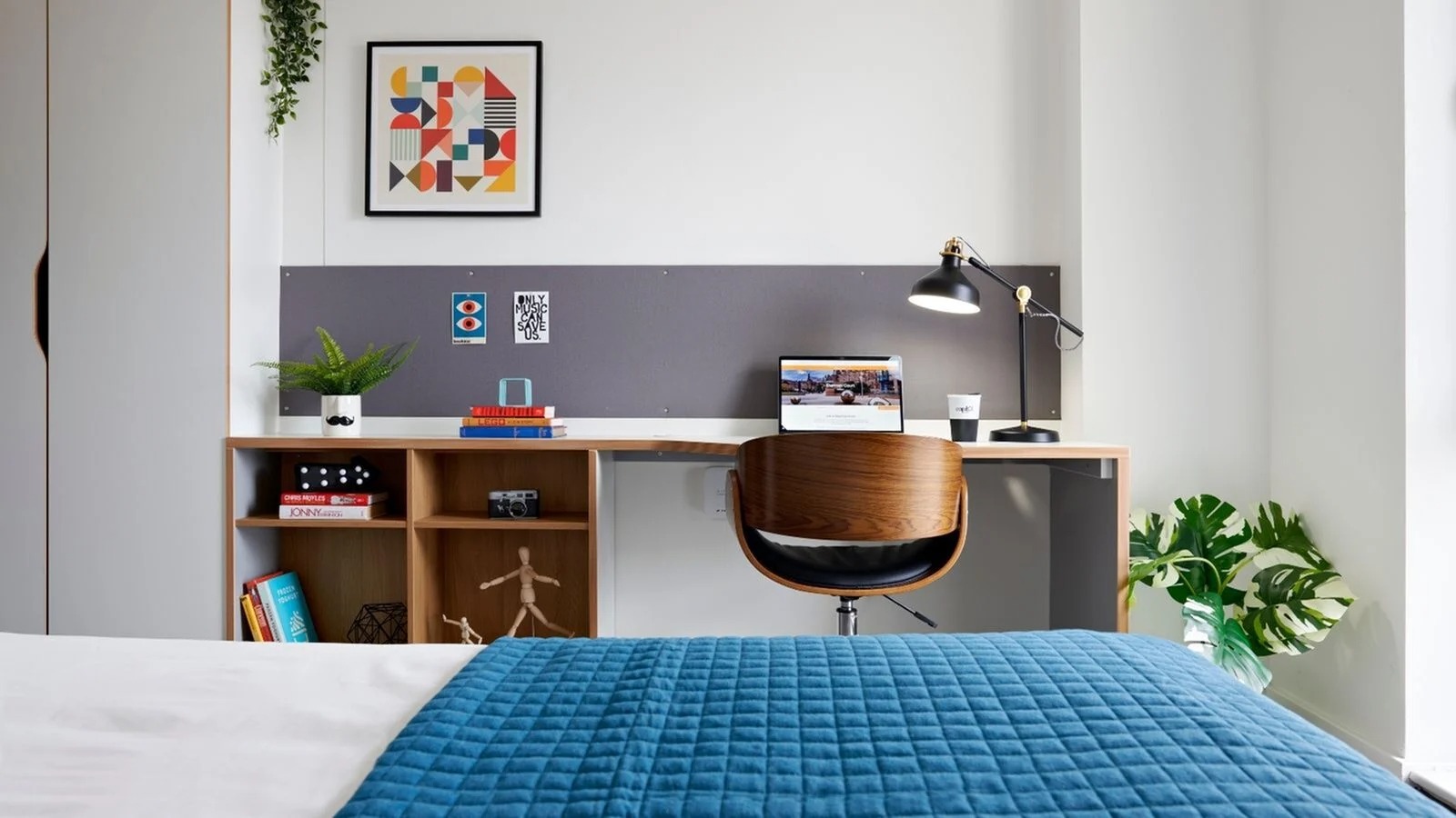 Silver Ensuite